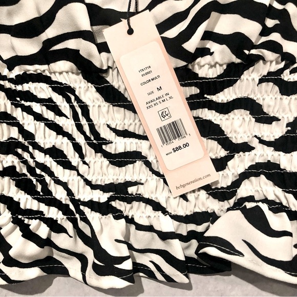 BCBGeneration Blake Square Neck Satin Crepe Top in Zebra, M NWT - Picture 8 of 8